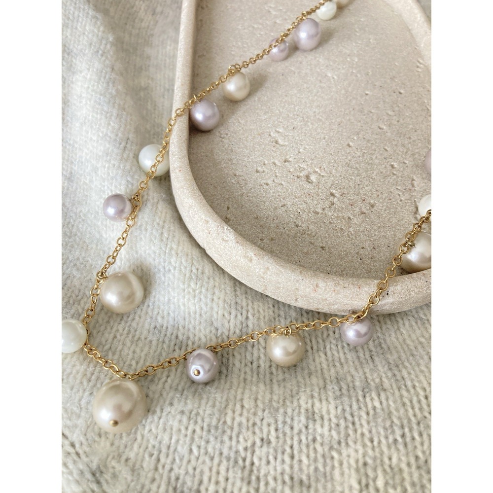 Liz Claiborne Gold Tone Faux Pearl Station Necklace Cream‎ Lavender Elegant